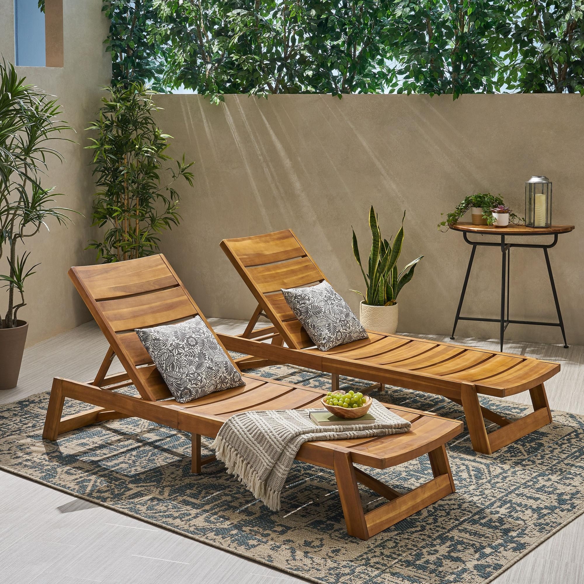 An application scenario or product detail of wooden outdoor chaise lounge chairs - Image 12